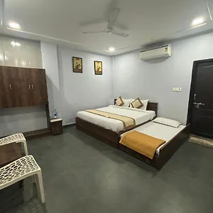 the-white-house.hotels-varanasi.com/